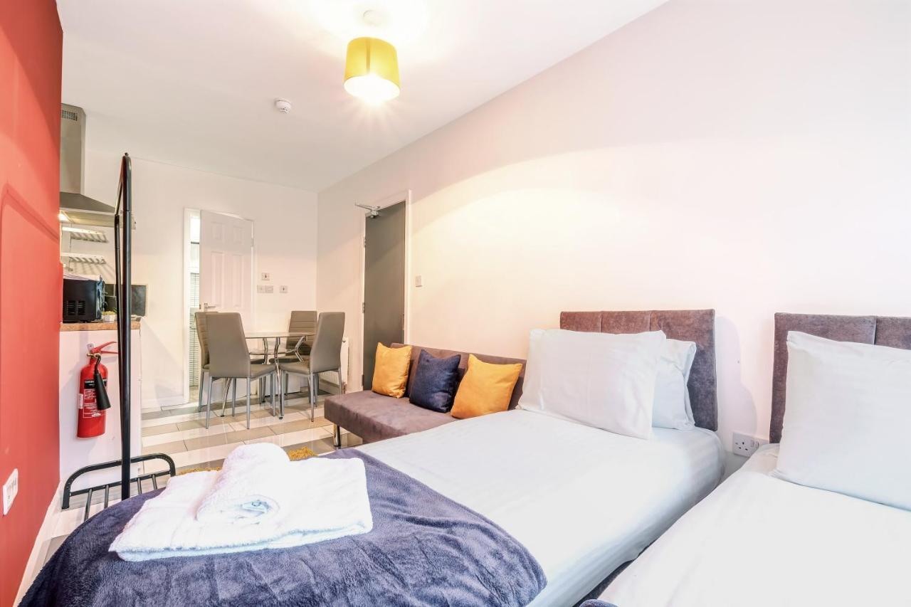 Fernbank Rooms Sudbury Hill, Harrow, Self-Contained Studios With En-Suite Harrow on the Hill Exterior foto